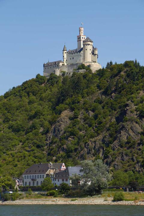 Marksburg Castle and Philippsburg Palace (Monhof)